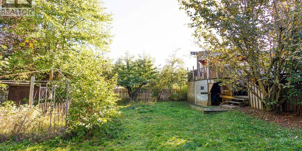 4732 LOEN AVENUE Terrace Photo 31 4732 LOEN AVENUE Terrace Photo 31